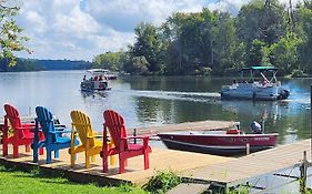 Trent River Cottages